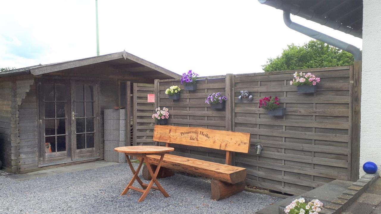 Ferienwohnung "In De Uehl" Hürtgenwald Екстериор снимка