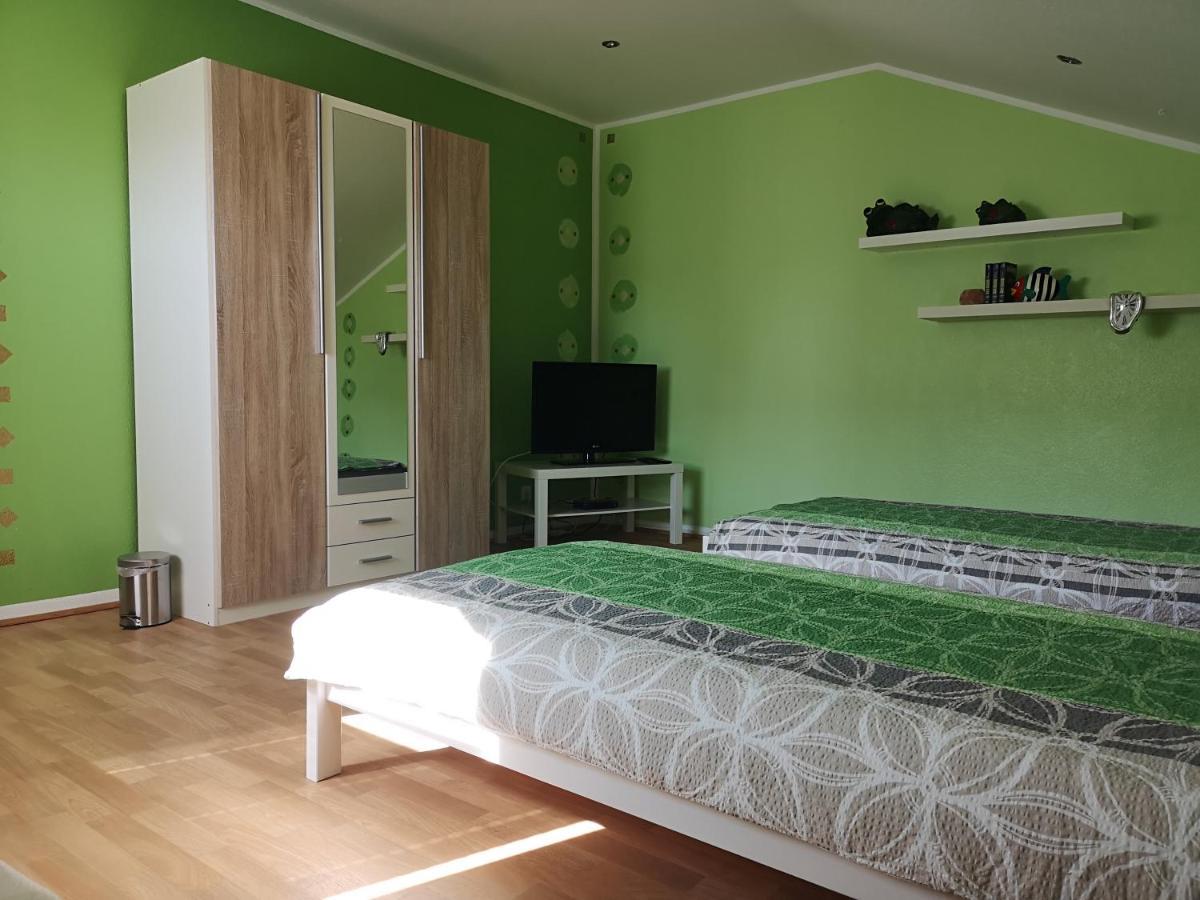 Ferienwohnung "In De Uehl" Hürtgenwald Екстериор снимка